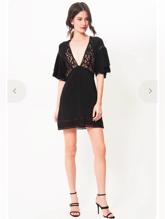 For Love And Lemons Dresses & Skirts - For Love & Lemons Carmine Mini Dress Black Lace Plunge Flutter Sleeve S
